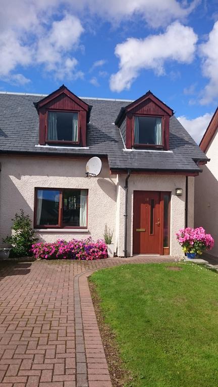 Holiday House Kinveachy Aviemore Extérieur photo